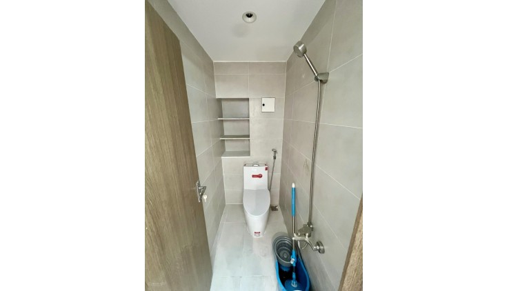 Nhà tâm huyết có thiết kế, kỹ lưỡng từng chi tiết kỹ thuật. Tặng đầy đủ nội thất xịn sò mới sắm