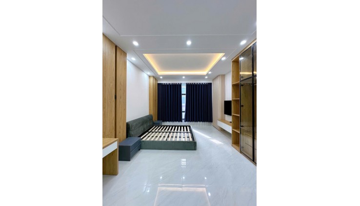 Bán nhà mặt tiền Kinh Doanh Nguyễn Kiệm,P4, Phú Nhuận, ngang 4,5m x 15.5m, chỉ 12.8 tỷ