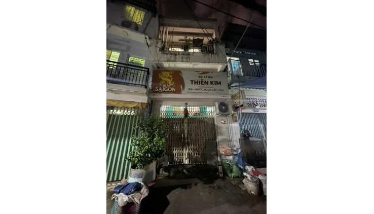 15M RA MẶT TIỀN Nguyễn Duy Dương - 2 MẶT HẺM TRƯỚC SAU - 6m8 NỞ HẬU - 10PN - VỪA Ở VỪA KINH DOANH/CHO THUÊ - TRUNG TÂM Q10