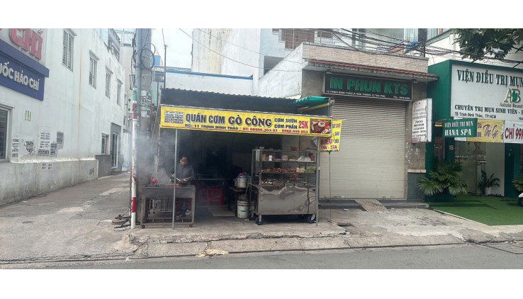 Sang nhượng gấp quán cơm tại Trịnh Đình Thảo. Tân Phú