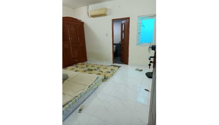 HẺM XE HƠI - 83M2 - TỈNH LỘ 10 - GẦN KHU TÊ N L ỬA - TIỆN ÍCH XUNG QUANH - GIÁ NHỈNH 4 TY - BAO ĐẦU TƯ