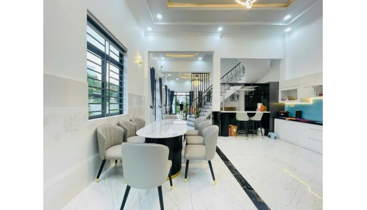 VILLA SIÊU ĐẸP – SÂN VƯỜN – THIẾT KẾ MỞ - FULL NỘI THẤT GIÁ NHỈNH 8TỶ.