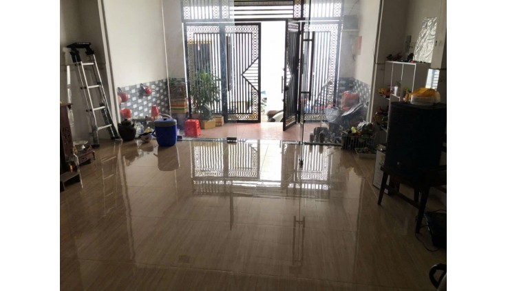 Bán nhà riêng 65m2 Phạm Hùng 3 tầng 3 pn 3 wc phường 4 quận 8 chỉ 6 tỷ 9?
