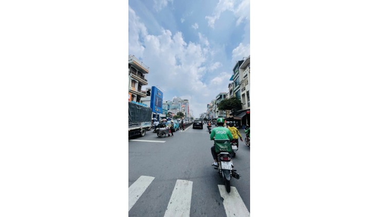 Bán nhà riêng 67m2 5 tầng  Dương Bá Trạc phường 2 quận 8 chỉ 10 tỷ 300