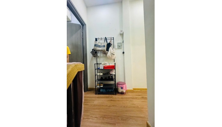 Bán nhà riêng 24m2 Dương Bá Trạc 2 tầng 2 pn 2wc phường 1 quận 8 chỉ 3,3 tỷ