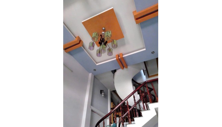 TÔI CHÍNH CHỦ BÁN GẤP NHÀ MỚI ĐẸP HẺM Ô TÔ VÀO TẬN NHÀ, TẠI PHƯỜNG THỚI AN, QUẬN 12, HCM.