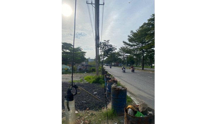 Cho Thuê Kho Bãi Diện Tích Lớn 1.200m2 Tại Đường Nguyễn Văn Linh