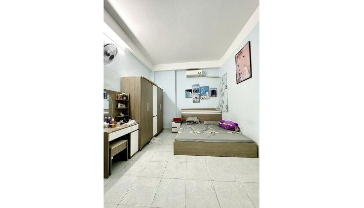 Bán nhà Bình Thạnh, 89m2, 3 tầng, nhỉnh 5 tỷ