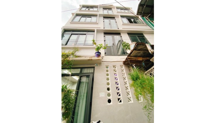Bán nhà Bình Thạnh, 46m2, 5 tầng, nhỉnh 5 tỷ.