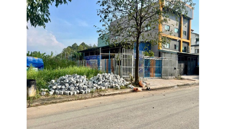 Bán 230m2 (10x23m) thổ cư toàn bộ đối diện cánh đồng diều Thủ Đức, cách ngã tư Bình Phước 2km