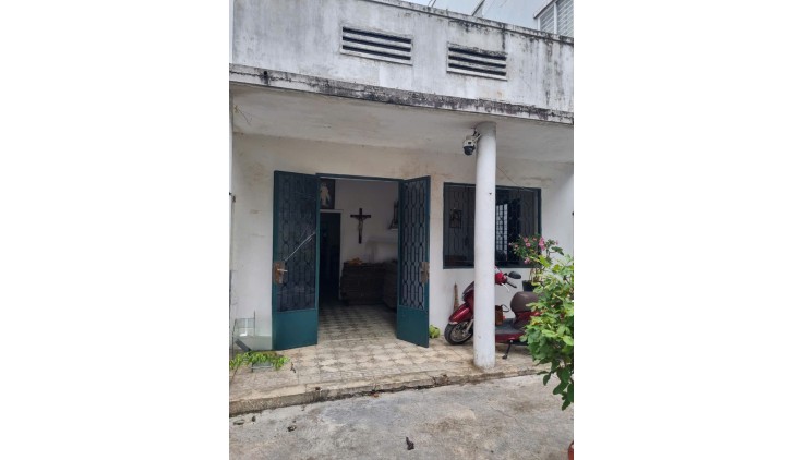 Chính chủ cần bán nhanh lô đất có sẵn nhà cấp 4 vị trí đẹp – giá tốt tại quận Gò Vấp, TPHCM
