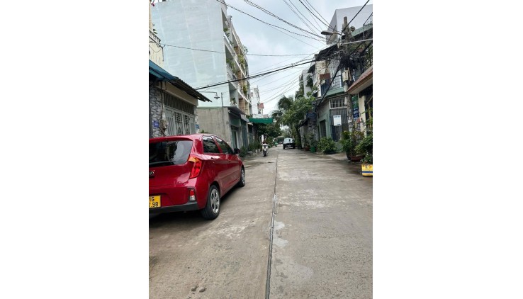 Nhà nhỏ nhưng có võ Đ 26/3 BHH hẻm 6m gần mặt tiền 25m2,4 Tầng đúc BTCT 5 PN Nhỉnh 3 tỷ