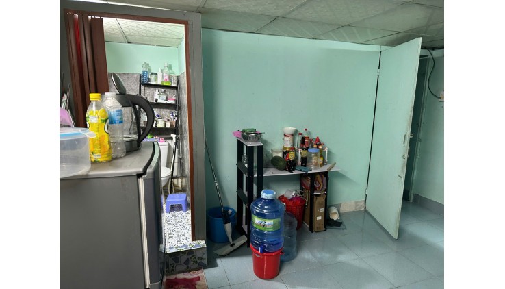 CHO THUÊ NHÀ NGUYÊN CĂN Vị Trí : C7 Đ. Phạm Hùng, Ấp 4, Bình Chánh, Hồ Chí Minh