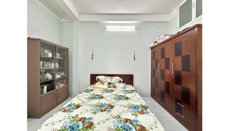 NHÀ ĐẸP BÌNH THẠNH, HẺM Ô TÔ 7 CHỖ - 3 TẦNG - 63M2 (4x16) A4 - ĐƯỜNG NƠ TRANG LONG - 9.2 TỶ.