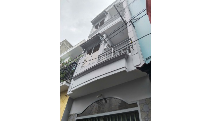 Nhỏ nhưng có võ Đỗ Nhuận Tân Phú hẻm 1 sẹc gần mặt tiền 24m2 ,4 Tầng Nhỉnh 3 tỷ