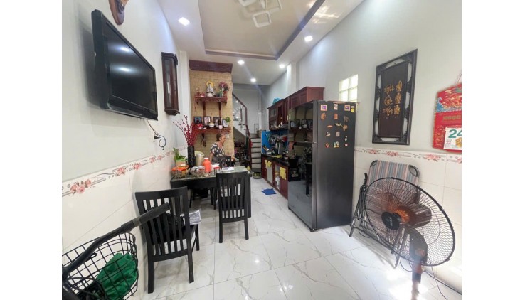 Nguyễn Văn Nghi - Phường 7 - Gò Vấp -32m - 3,75 tỷ