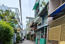 Bán Nhà Mai Xuân Thưởng, Phường 6, Quận 6. DT 36m2 x 5 tầng (3.2 x 11.2).
Giá 6.05 tỷ TL