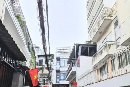 HẺM ÔTÔ ĐƯỜNG TRẪN XUÂN SOẠN, P.TÂN KIỂNG, Q.7, 70,7M², 4 TẦNG, 11,5 TỶ.