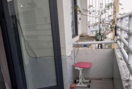 Cần bán căn hộ CC Nhiêu Lộc C, DT 75m2 Tân Quý, Tân Phú,  shr, chỉ 2.1 tỷ.