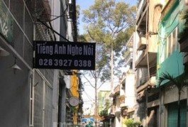 EM NÀY ĐẸP Ở HẺM XE HƠI QUẬN 10 ĐƯỜNG NGUYỄN TRI PHƯƠNG - 3 TẦNG BTCT ĐẸP LUNG LINH - ĐANG CHO THUÊ 20TR/THÁNG