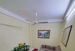 Nhà 2 tầng, đối diện Vinhomes, HXH , 85m2, không QH, gần MT