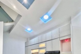 Nhà MT kinh doanh Phước Long B , 3 tầng KC, 88m2 , 4 PN, Hoàn công