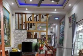 Nhà gần Ngã Tư Hàng Xanh, P.15 ,HXH,2 tầng,81m2,4.1x18,nở hậu