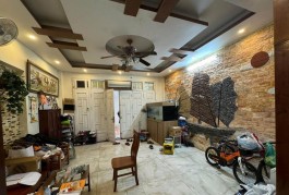 NHà HXH  Phước Long B, 141m2,4.7x30m, 2 tầng , 3 PN,Hoàn công