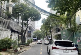 Khách Sạn Trung Sơn Bình Hưng Bình Chánh.
