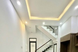 Nhà mới 3 tầng HXH tránh  P.3, Phú Nhuận , 3 PN , tặng nội thất, sổ vuông