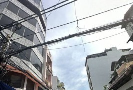 Hẻm Nhựa 8m Toà Nhà Đường Tô Hiến Thành Quận 10 Phường 13.