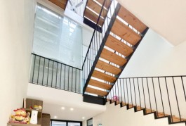 Nhà mởi ở ngay, HXH Lê Trọng Tấn - 3 lầu sân thượng 57m2 gần chợ, giá chỉ 5 tỷx