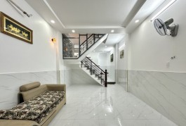 N63- Nhà Hẻm 80/ TRẦN QUANG DIỆU Q3 - 3 BƯỚC RA Ô TÔ - 55M2 (4x14) A4 - 3 TẦNG ĐẸP - 8.8 TỶ.