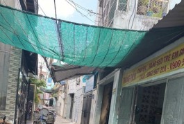 Bán nhà ngộp Lạc Long Quân- P.10- Tân Bình - (4×12.5)- HẺM 4M-  Gía 5.3 Tỷ