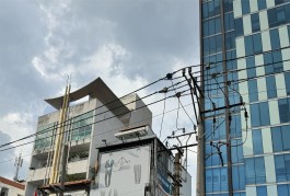 **Bán nhà mặt tiền Cách Mạng Tháng 8 Tân Bình** 3,7x15 CV Lê Thị Riêng