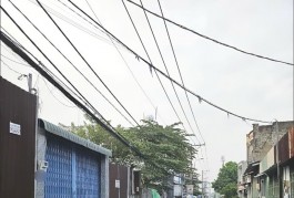 Bán đất tặng nhà lại được  bao đăng bộ ! DT 66m2 shr, chỉ 2.7 tỷ,HXT Lê Đình Cẩn, Tân Tạo, BTân