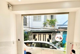 CHỦ ĐỊNH CƯ MỸ, BÁN NHÀ QUẬN 7, LÝ PHỤC MAN, 70M2 – 3 TẦNG – Ô TÔ TRONG NHÀ - KHÔNG QH KHÔNG LG NHỈNH 8 TỶ.
