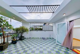 NHÀ ĐẸP EMART PHAN HUY ÍCH - HXH NGANG CỰC KHỦNG 6M, 55m2, 5 TẦNG GIÁ  NHỈNH 6 tỷ 2