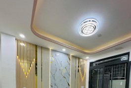 SÁT MẶT TIỀN  NGANG 4.1  DÀI 5.5  - 2 TẤM 
CÓ 2 TỶ Q4