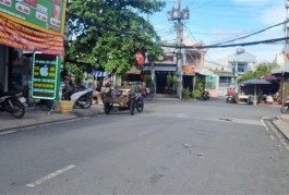 CHÍNH CHỦ Cần Bán nhanh căn nhà vị trí tại xã Bà Điểm, huyện Hóc Môn, TPHCM