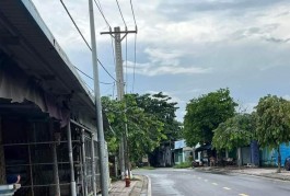 BÁN ĐẤT MẶT TIỀN ĐƯỜNG NHỰA TÂN XUÂN HÓC MÔN GIÁ RẺ THÔNG TỨ TUNG - NGAY KHU DÂN CƯ CAO CẤP TANIMEX - KINH DOANH ĐA NGÀNH NGHỀ - GẦN CHỢ NGÃ BA BẦU