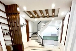 BÁN NHÀ  TĂNG NHƠN PHÚ B QUẬN 9, DT 60M2, HXH, CÁCH NGÃ TƯ THỦ ĐỨC 200M, 3,5T