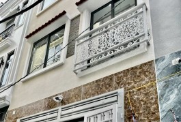 Bán nhà mới cứng tại Nhiêu Tứ , 4,5x 7,6 nở hậu 6.1  giá 7,7 tỷ tl