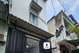 Ngay sát đại lộ Bến Vân Đồn Q4
 
Ngang 3.1 x 5.3 TRỆT 2  LẦU 

Bank cho vay 1,8 tỷ giá hơn 2 tỷ