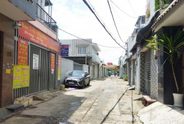 Bán Gấp nhà Bờ Bao Tân Thắng ngay chợ Sơn Kỳ Tân Phú sát AEON 44m2 ,2 Tầng Nhỉnh 3 tỷ