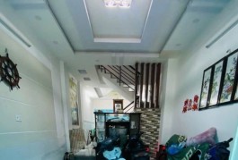 SÁT MẶT TIỀN TỈNH LỘ 10 - HẺM XE 7 CHỖ - NHÀ CÒN MỚI 4 TẦNG - GIÁ ĐẦU TƯ.