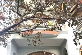 XE Hơi Đỗ Cổng, Ngang 6m, ở ngay, Trường Thọ Thủ Đức, DT 61m2 ( 6 x 10 ). chỉ 4ty hơn.