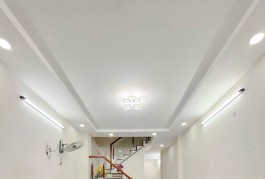 Bán Gấp nhà Lê Văn Quới gần ngã tư 4 xã  gần mặt tiền 35m2,2 Tầng đúc BTCT Nhỉnh 3 tỷ