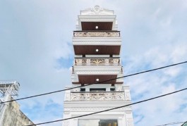 HẺM XE TẢI RỘNG THOÁNG 10M THÔNG - XE HƠI VÀO NHÀ - NGAY NGÃ TƯ 4 XÃ - LÊ VĂN QUỚI - GIÁP TÂN PHÚ - NHÀ MỚI ĐẸP ĐANG HOÀN THIỆN - 6 TẦNG - 44M2 - KHU