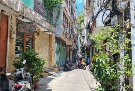 NHÀ QUẬN 10 - 2 MẶT HẺM - 3 TẦNG - SỔ VUÔNG - HOÀN CÔNG - NHỈNH 3 TỶ